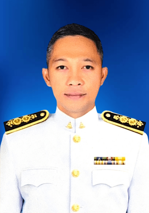 นายนรรถพล แสงขำ